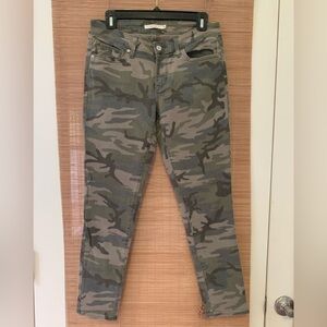 Levi’s Camouflage skinny  jeans